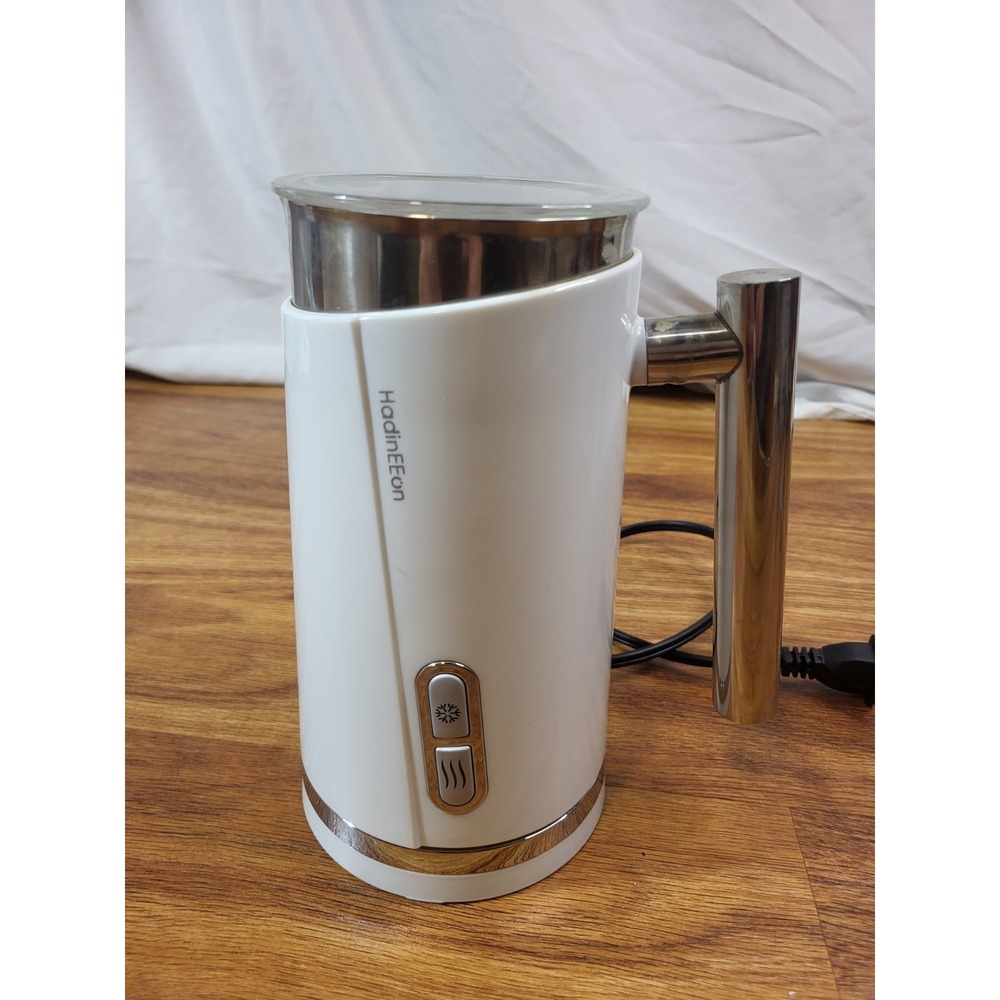 HadinEEon Milk Frother White w/ Stainless Steel Handle Lid Wisk & Power Base N11